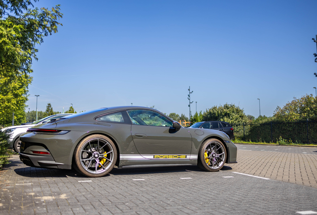 Porsche 992 GT3 Touring