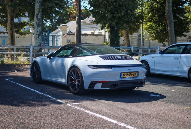 Porsche 992 Targa 4S