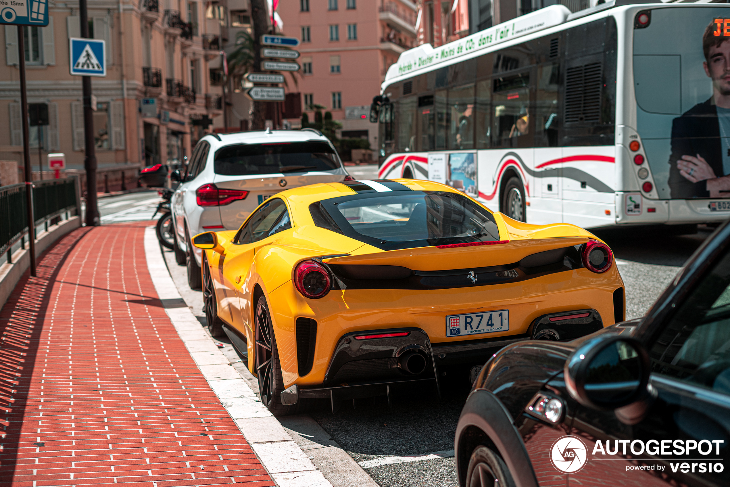 Ferrari 488 Pista