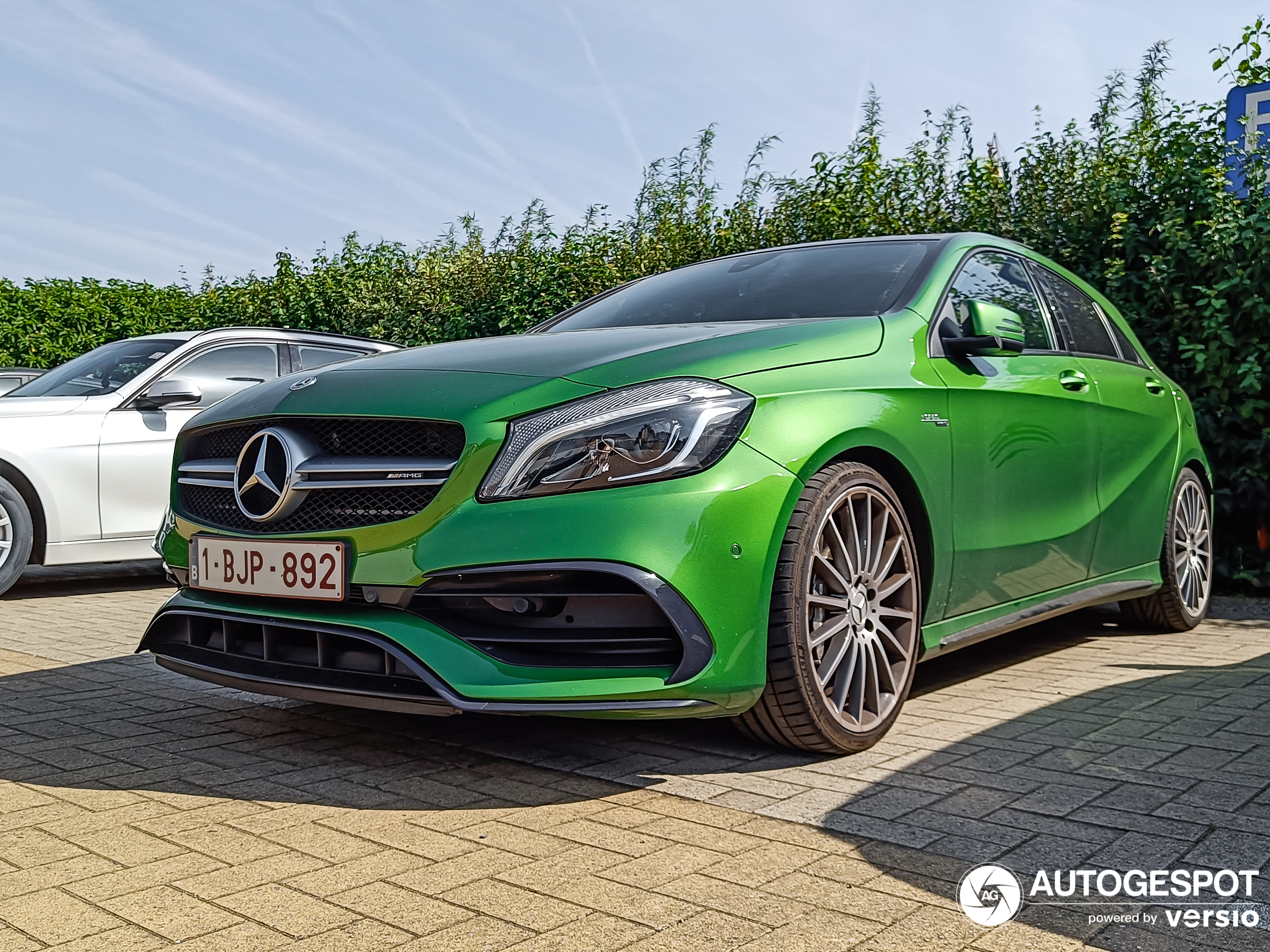 Mercedes-AMG A 45 W176 2015