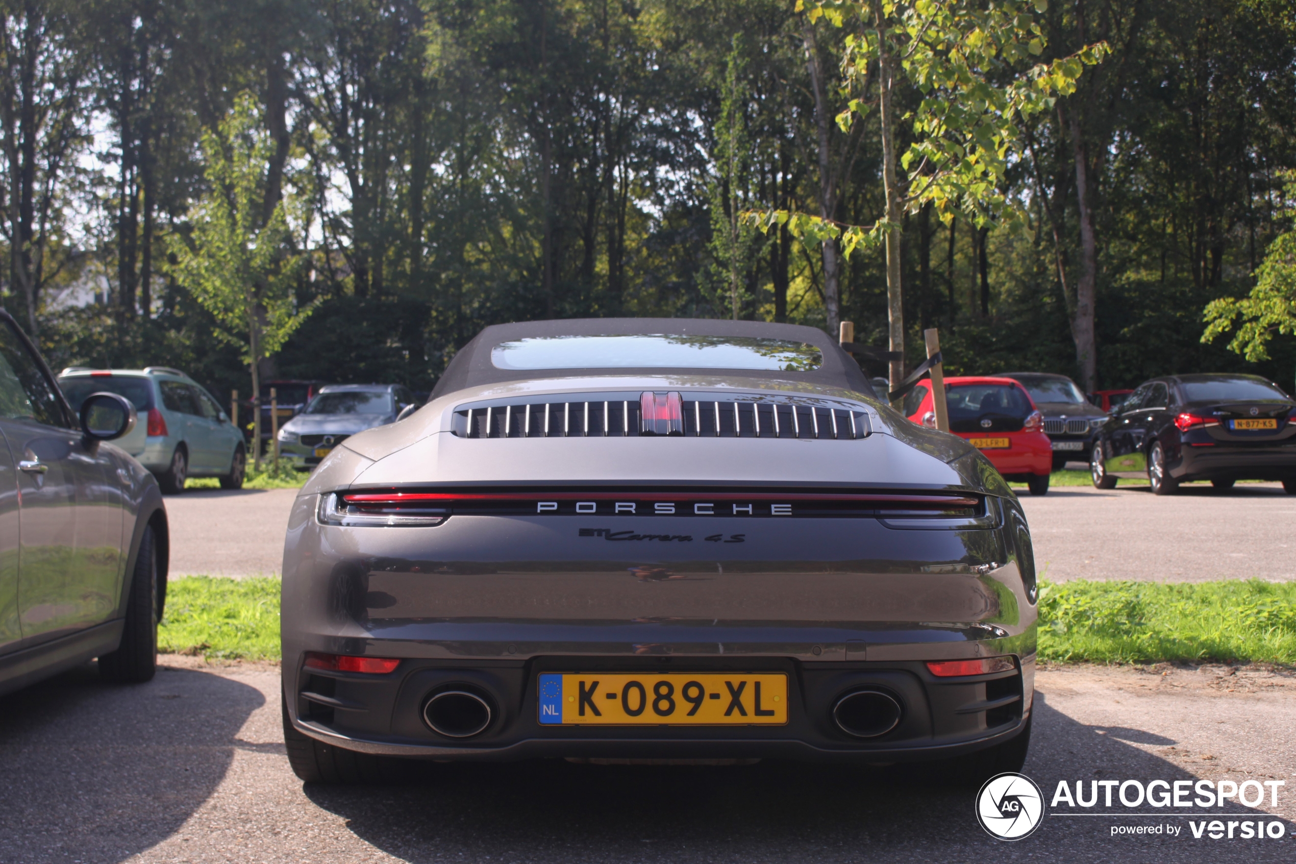 Porsche 992 Carrera 4S Cabriolet