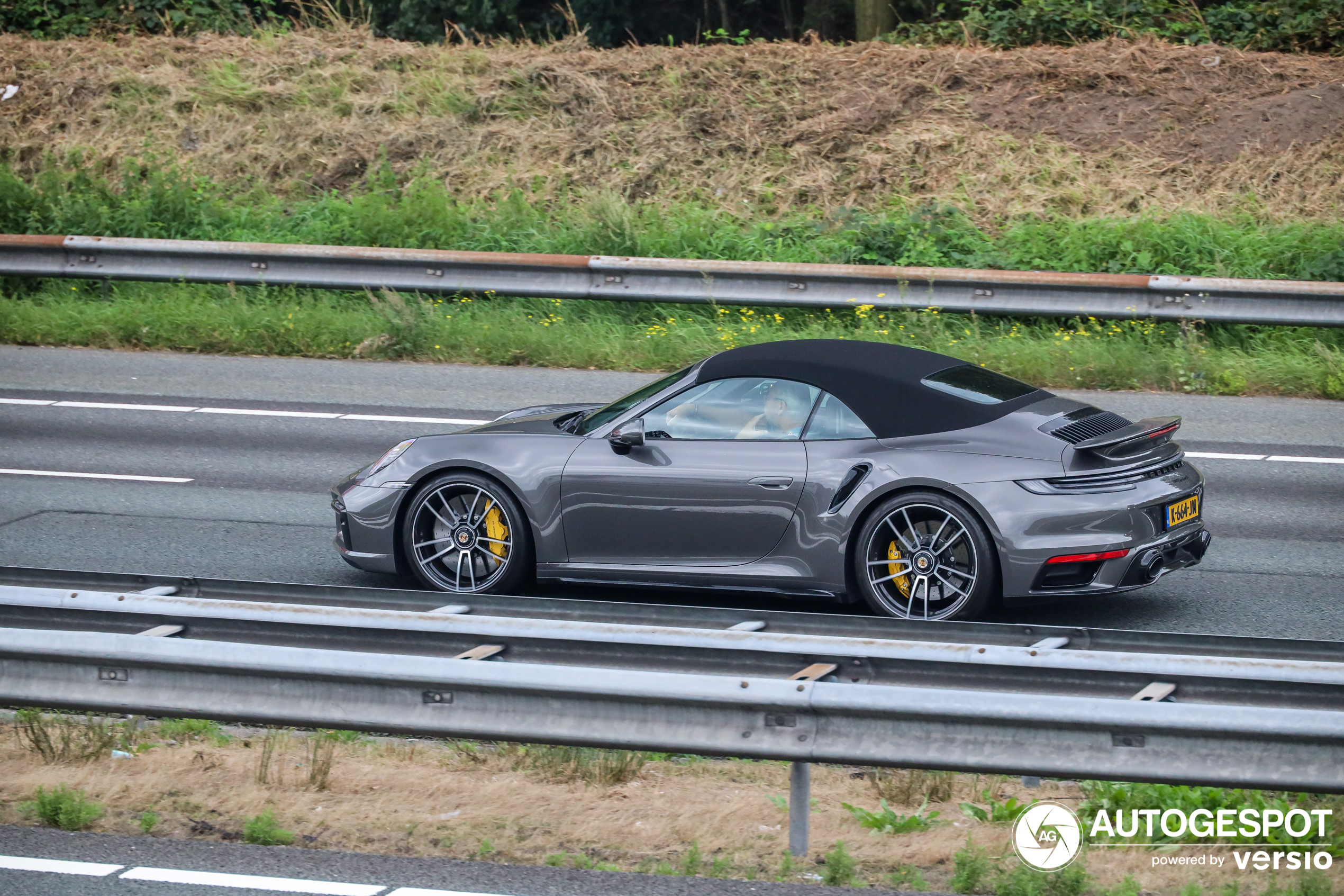 Porsche 992 Turbo S Cabriolet