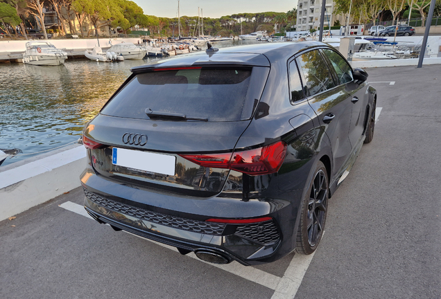 Audi RS3 Sportback 8Y