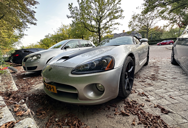 Dodge Viper SRT-10 Roadster 2003