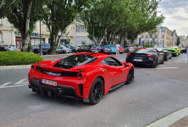 Ferrari 488 Pista