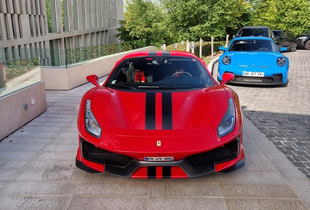 Ferrari 488 Pista