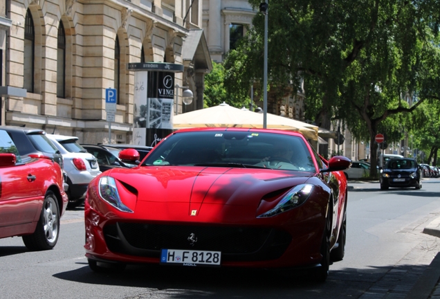 Ferrari 812 Superfast