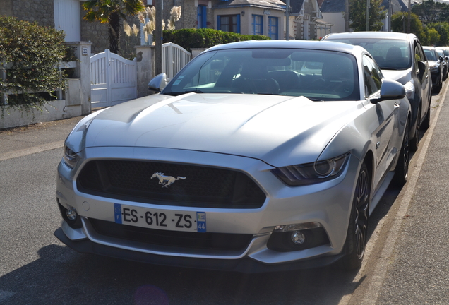 Ford Mustang GT 2015