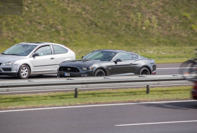 Ford Mustang GT 2015