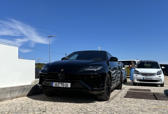 Lamborghini Urus S