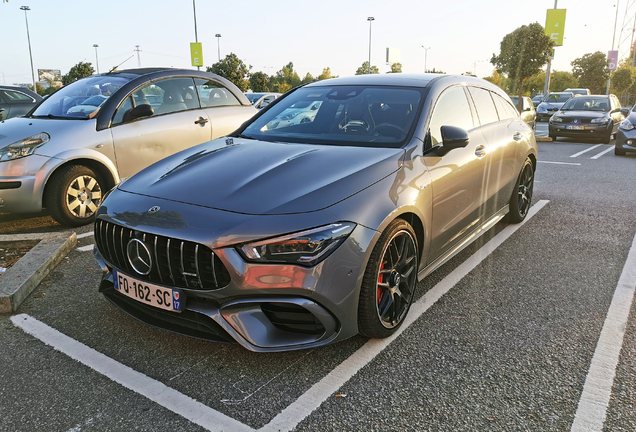 Mercedes-AMG CLA 45 S Shooting Brake X118