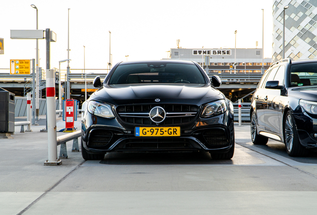 Mercedes-AMG E 63 S W213