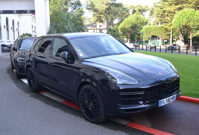 Porsche Cayenne Turbo S E-Hybrid