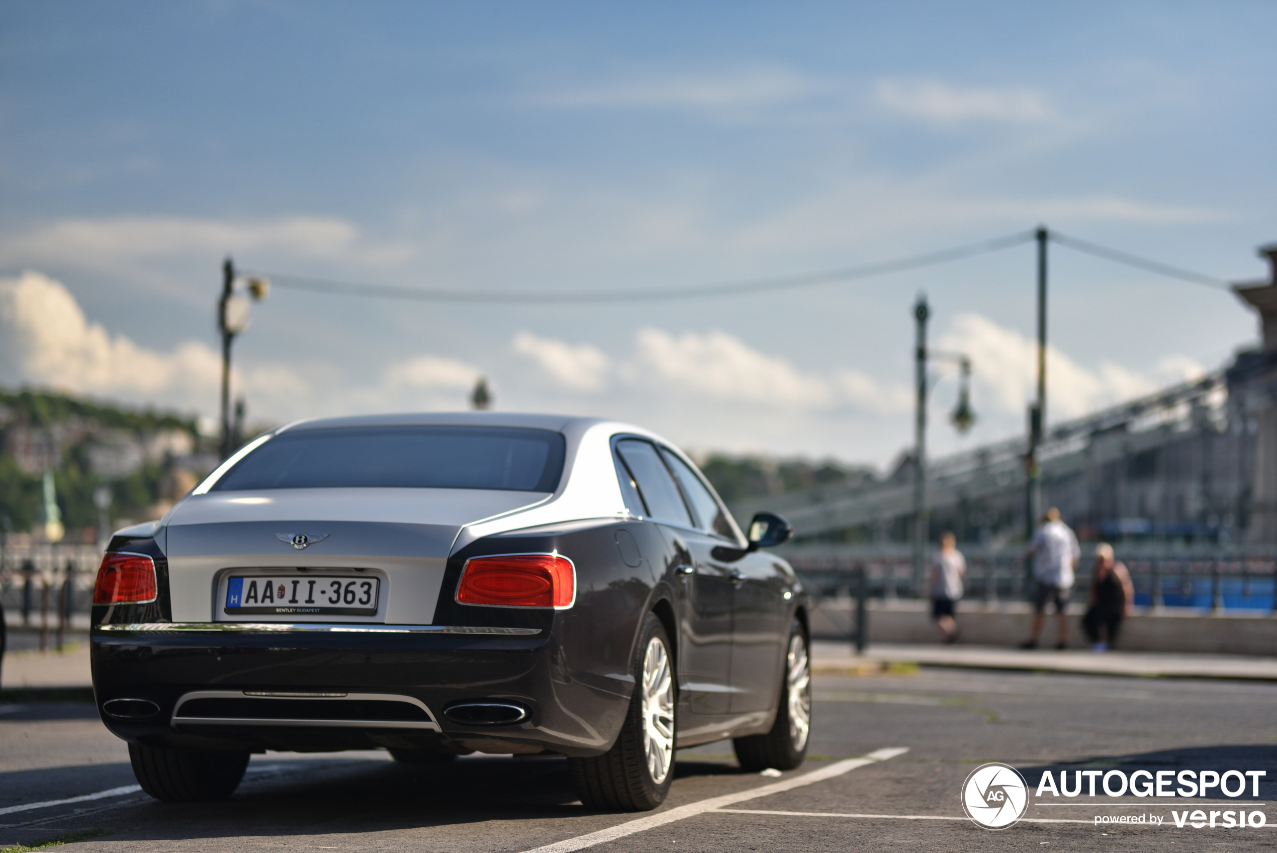 Bentley Flying Spur W12