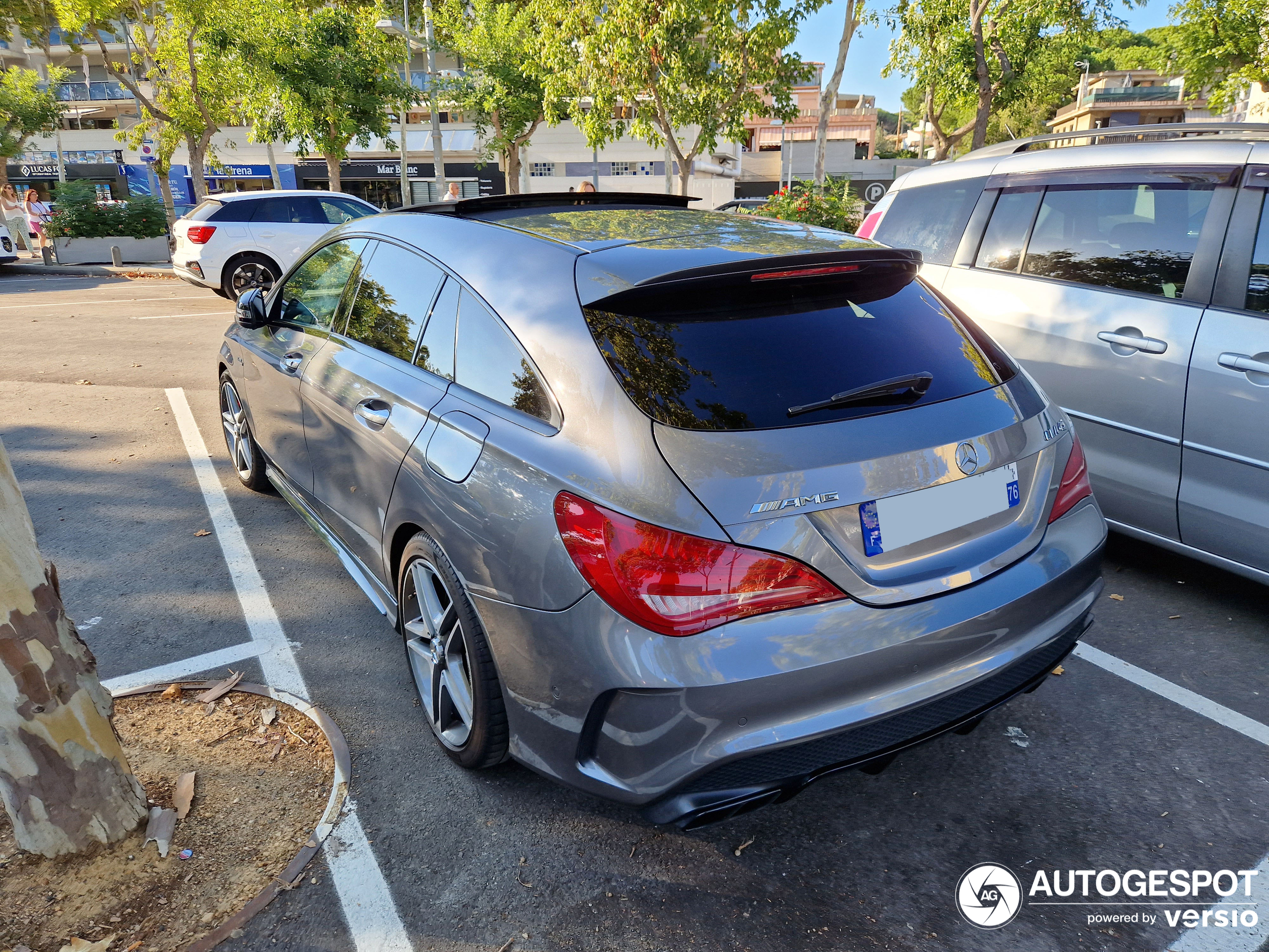 Mercedes-AMG CLA 45 Shooting Brake X117