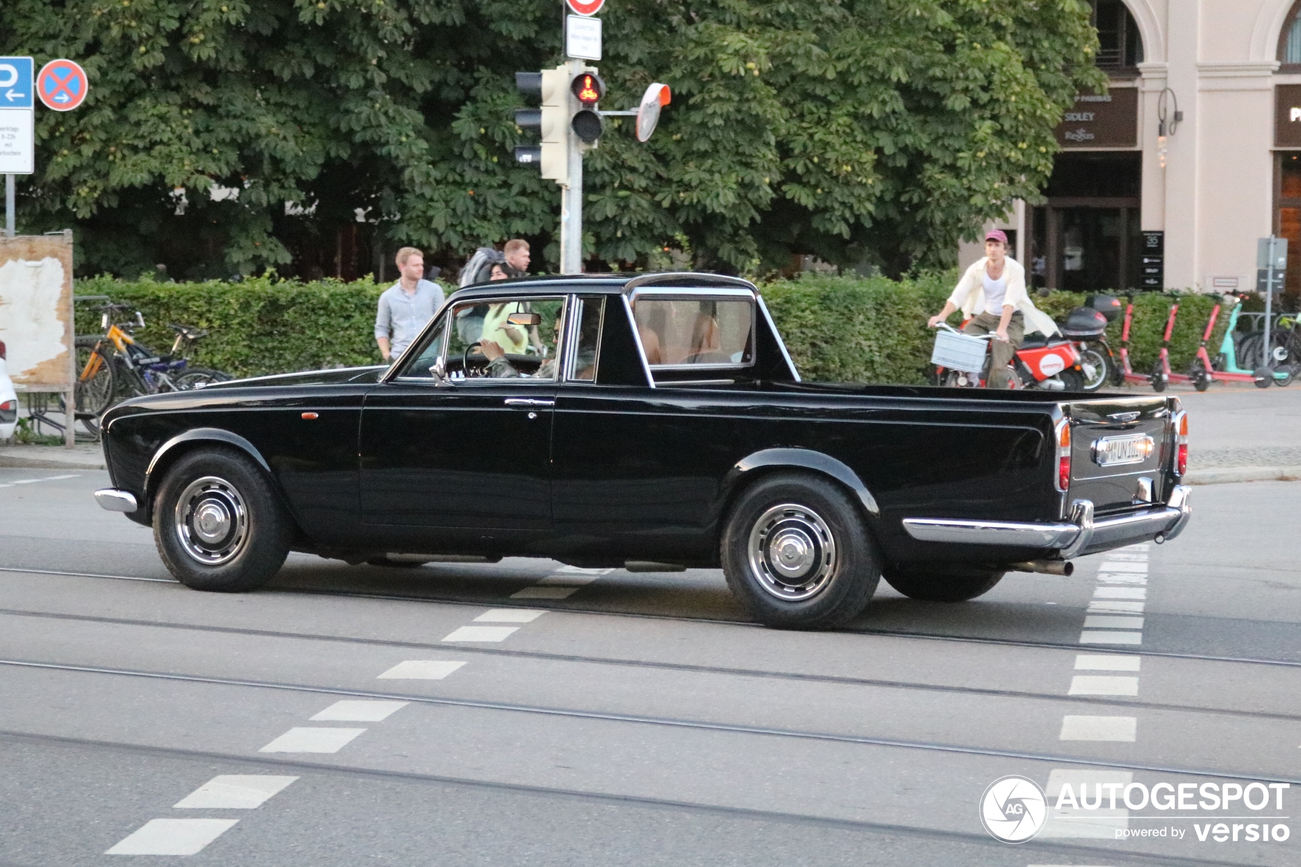 A rare Rolls-Royce Silver Shadow Pick-up shows up in Munich