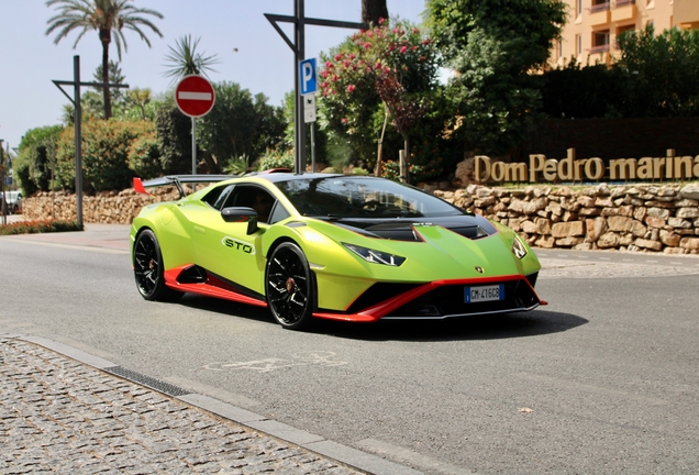 Lamborghini Huracán LP640-2 STO