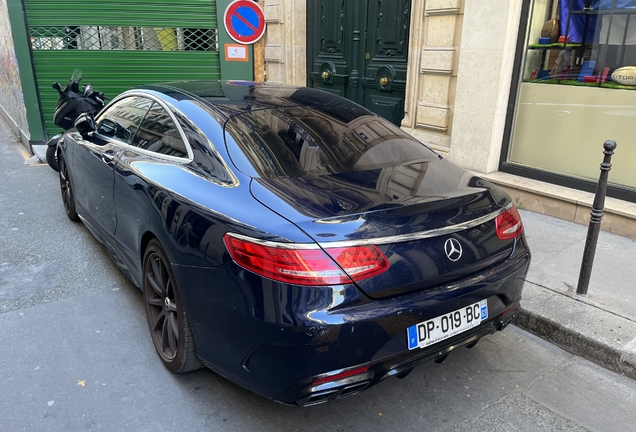 Mercedes-AMG S 63 Coupé C217