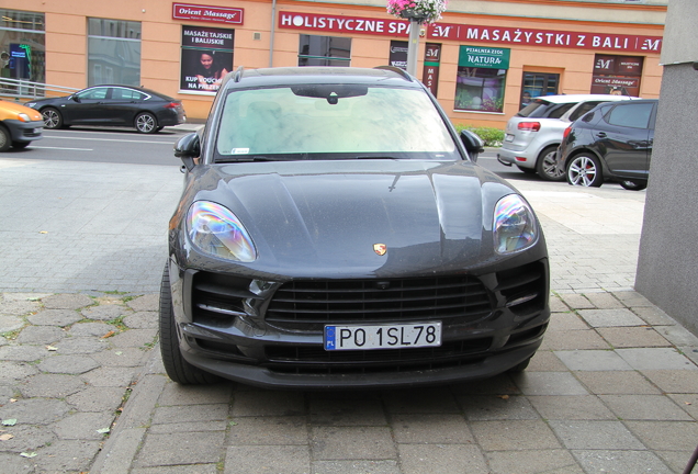 Porsche 95B Macan GTS MkII