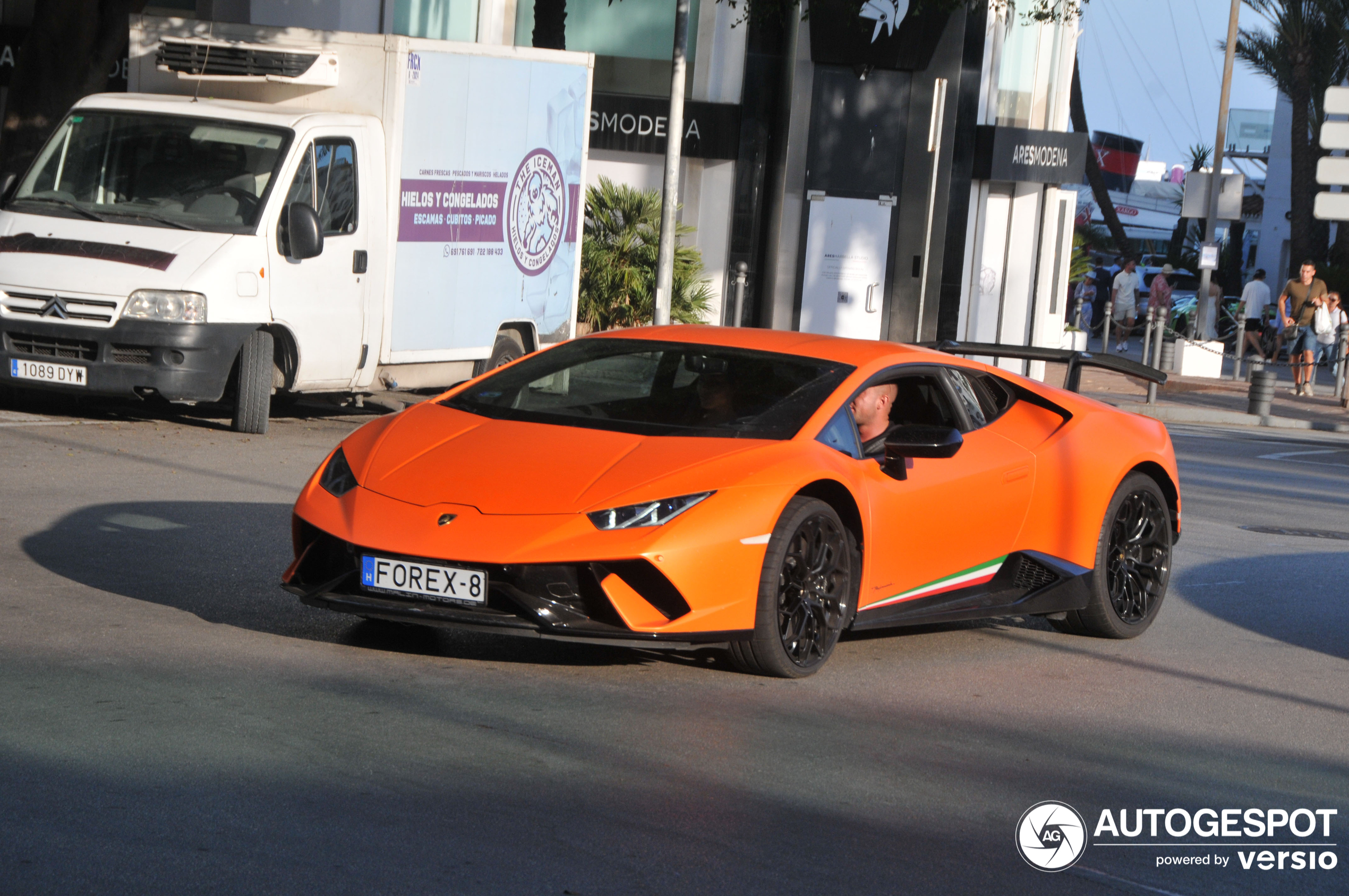 Lamborghini Huracán LP640-4 Performante