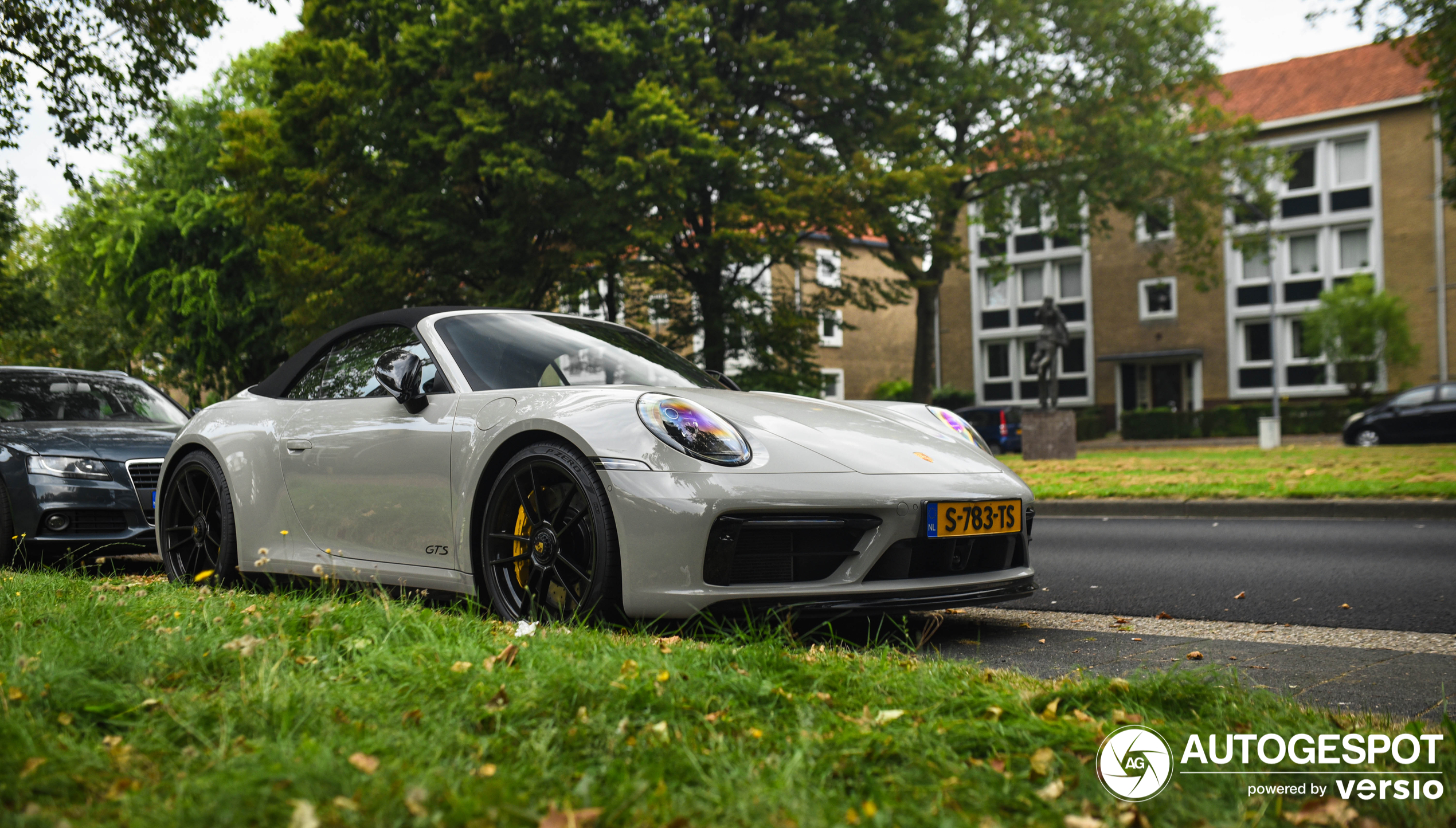 Porsche 992 Carrera GTS Cabriolet