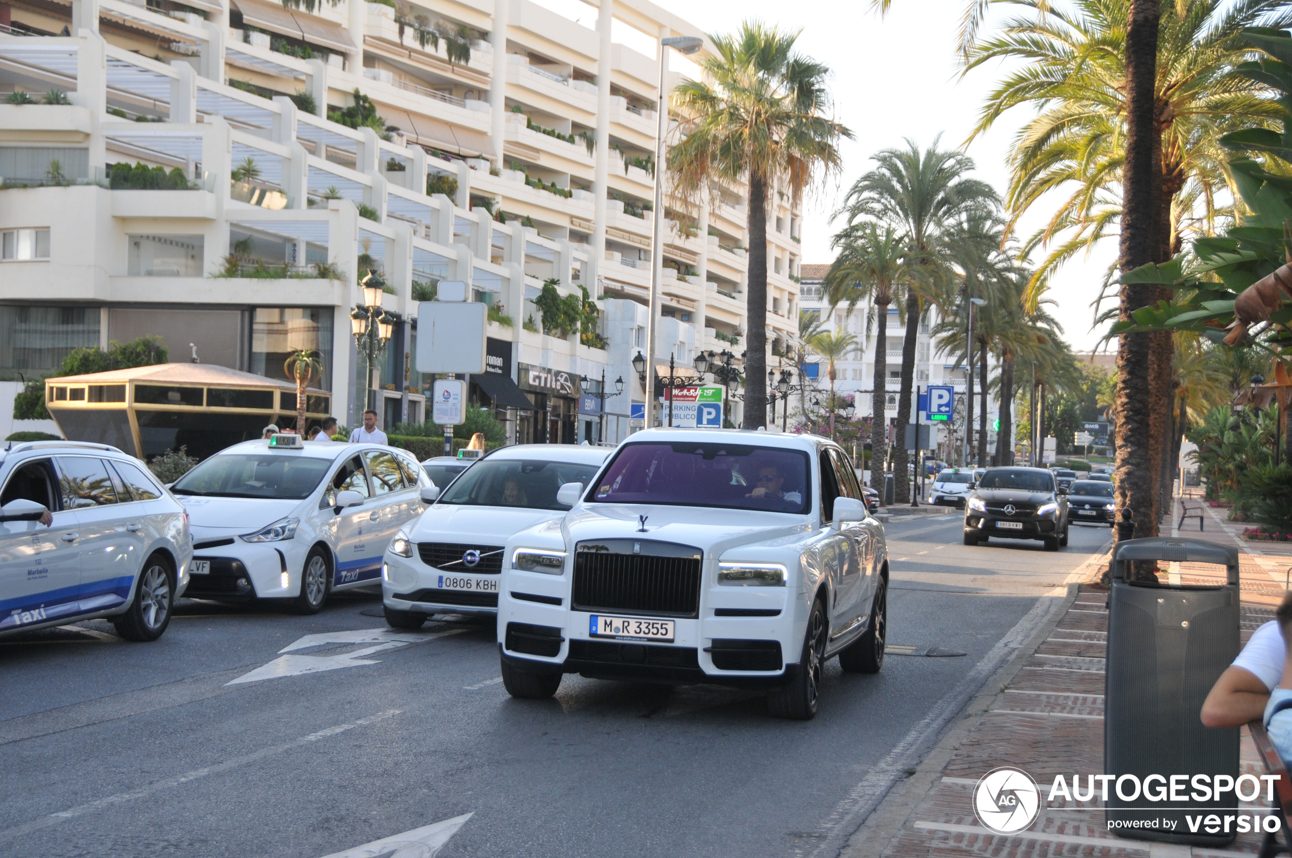 Rolls-Royce Cullinan Black Badge