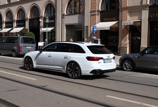 Audi RS4 Avant B9