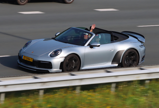 Porsche TechArt 992 Carrera 4S Cabriolet