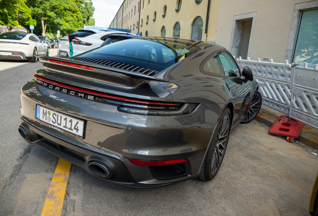 Porsche 992 Turbo