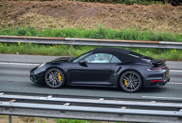 Porsche 992 Turbo S Cabriolet