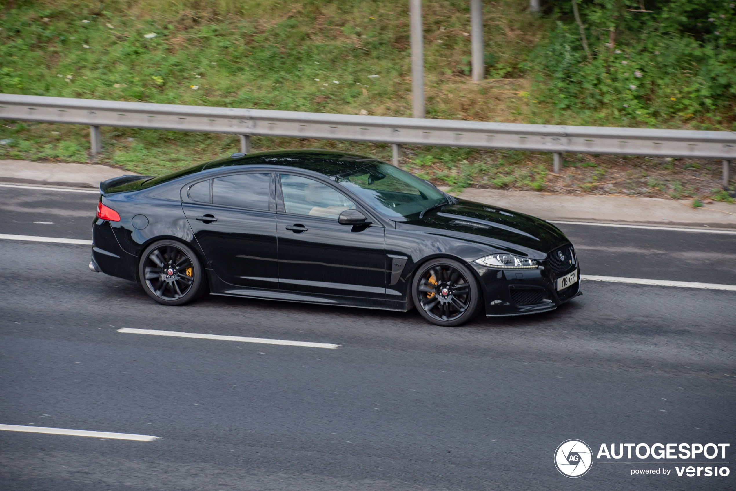 Jaguar XFR 2011