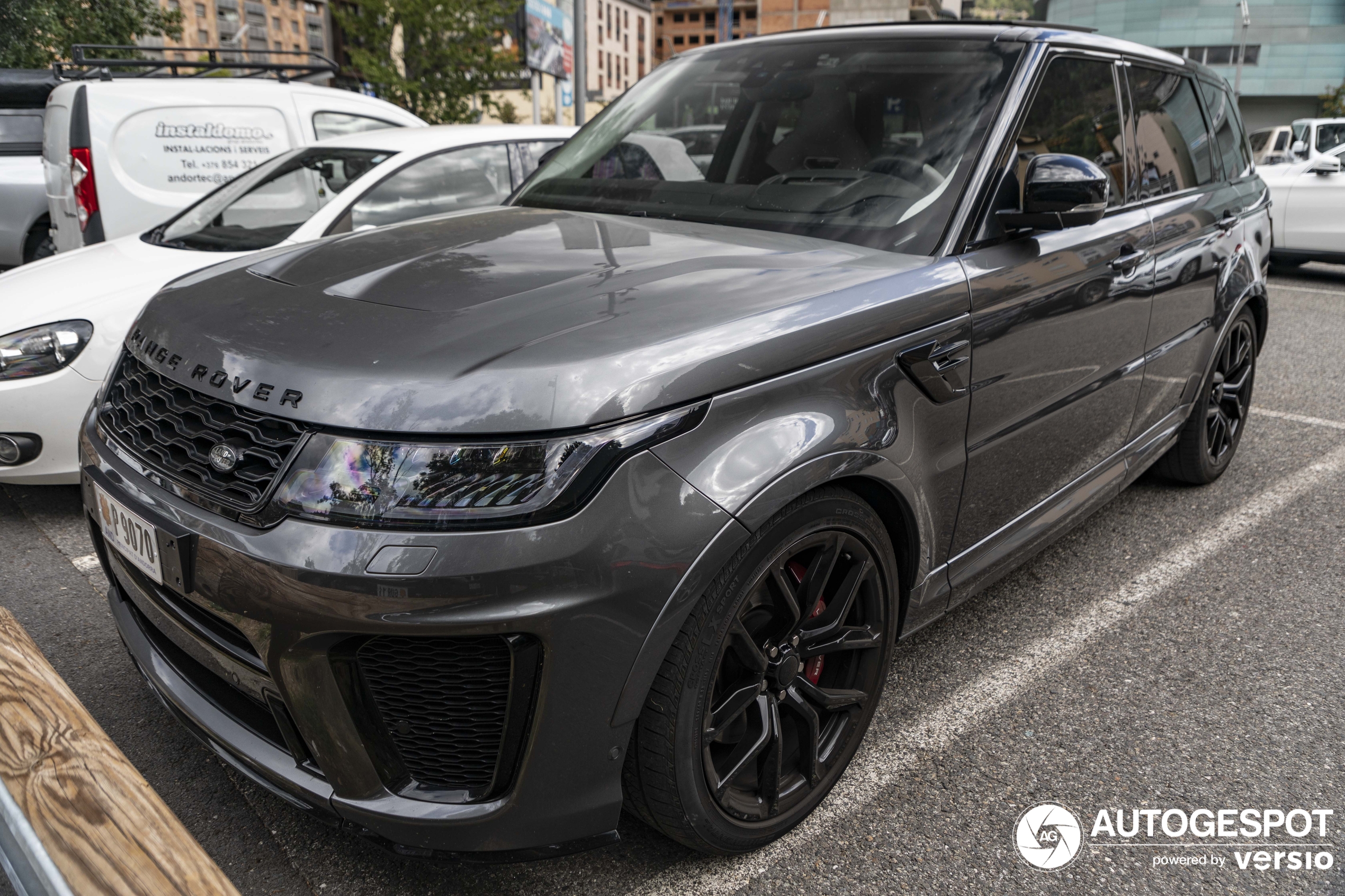 Land Rover Range Rover Sport SVR 2018