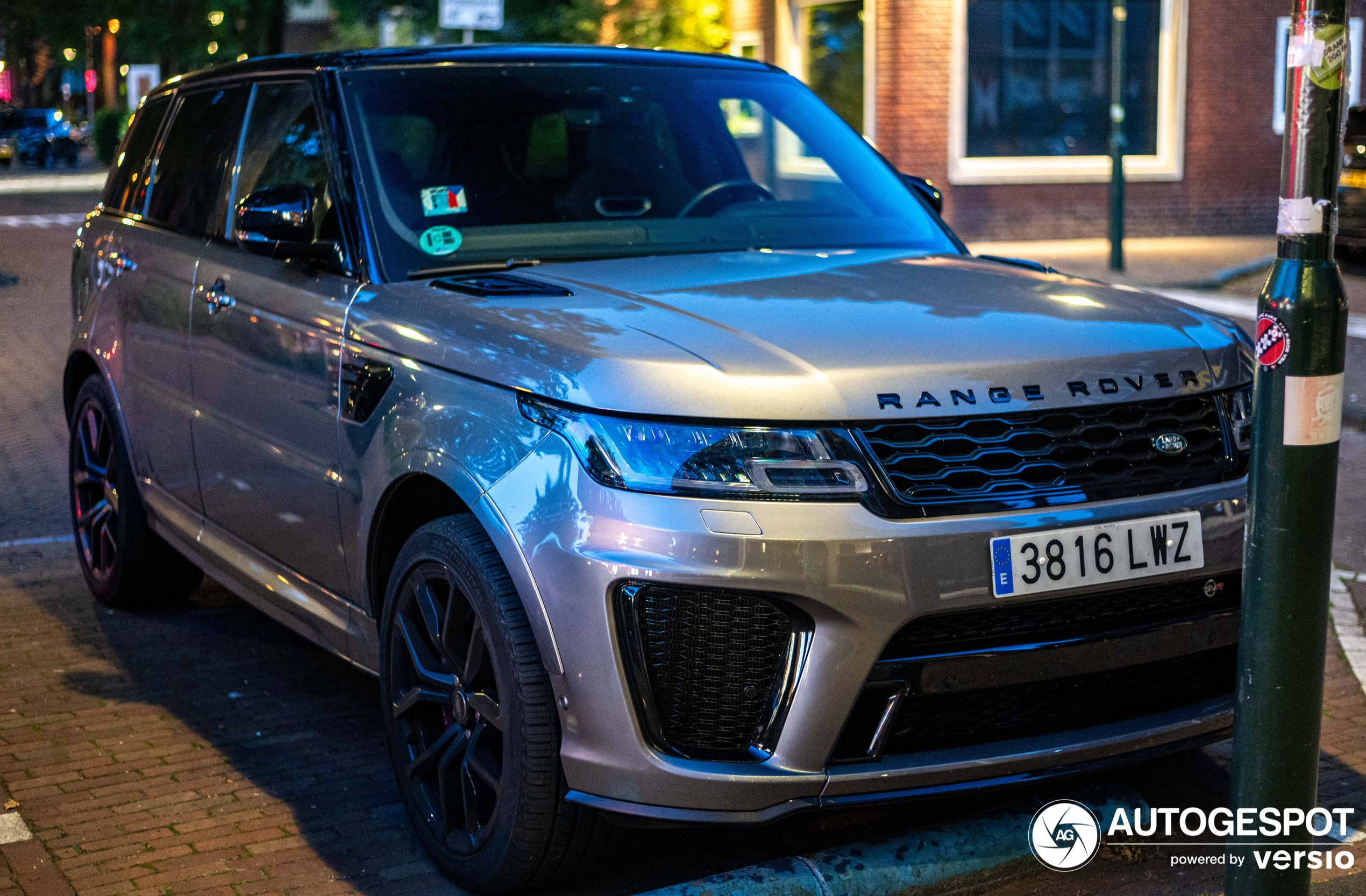 Land Rover Range Rover Sport SVR 2018