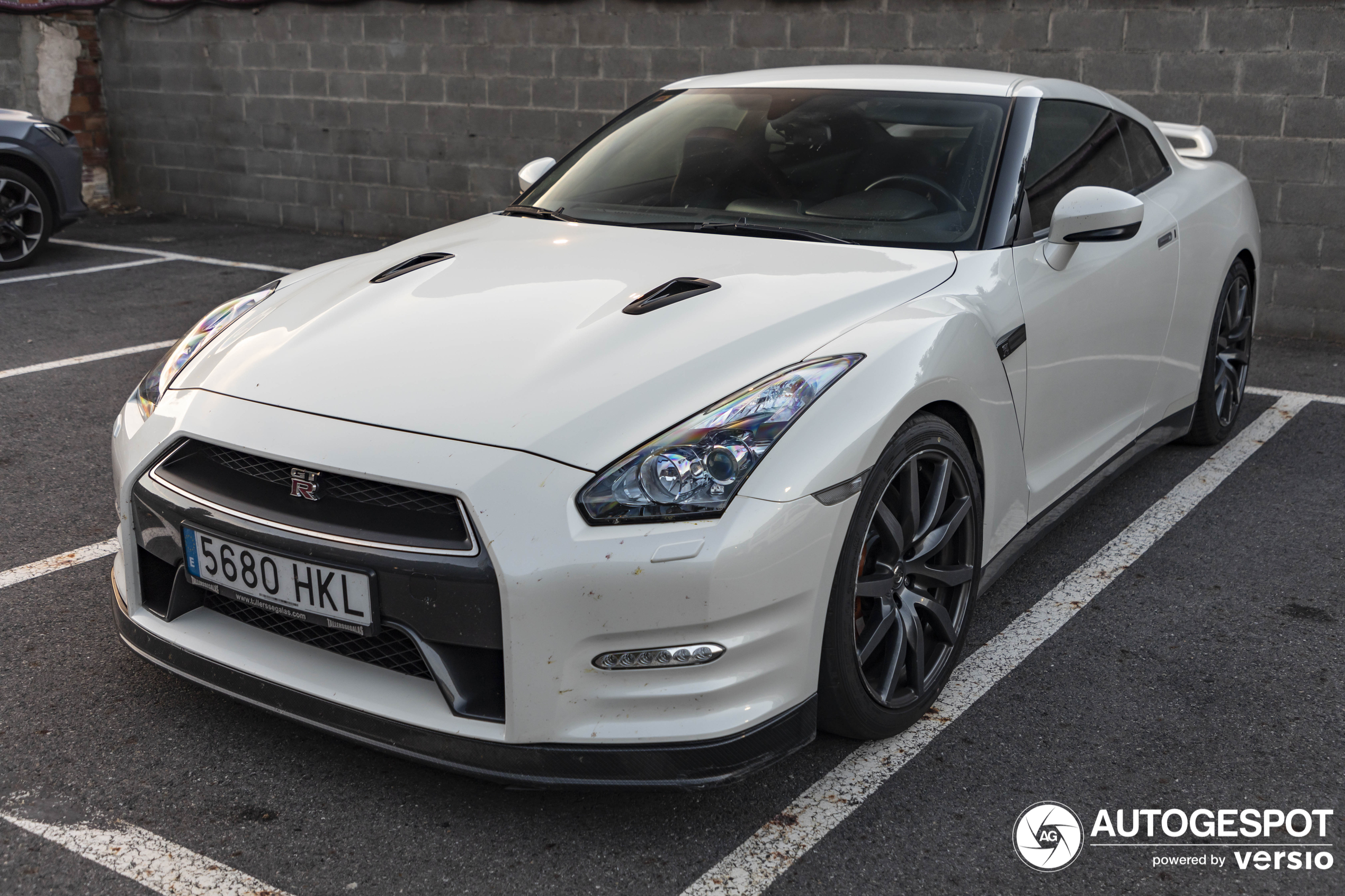 Nissan GT-R 2012