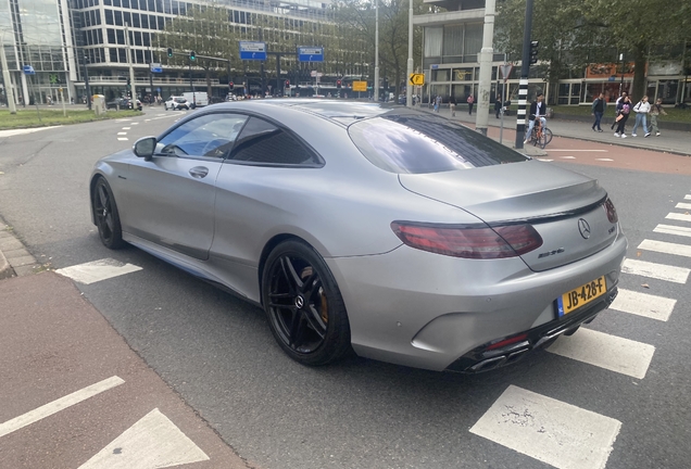 Mercedes-Benz S 63 AMG Coupé C217