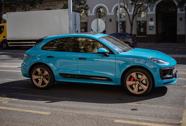 Porsche 95B Macan GTS MkIII