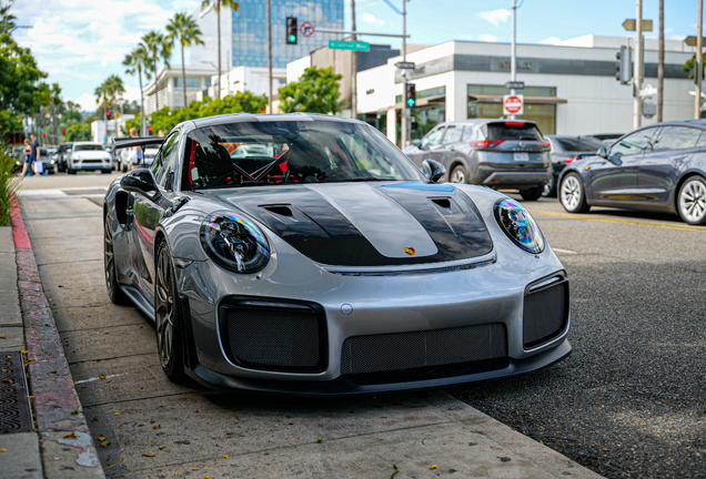 Porsche 991 GT2 RS Weissach Package