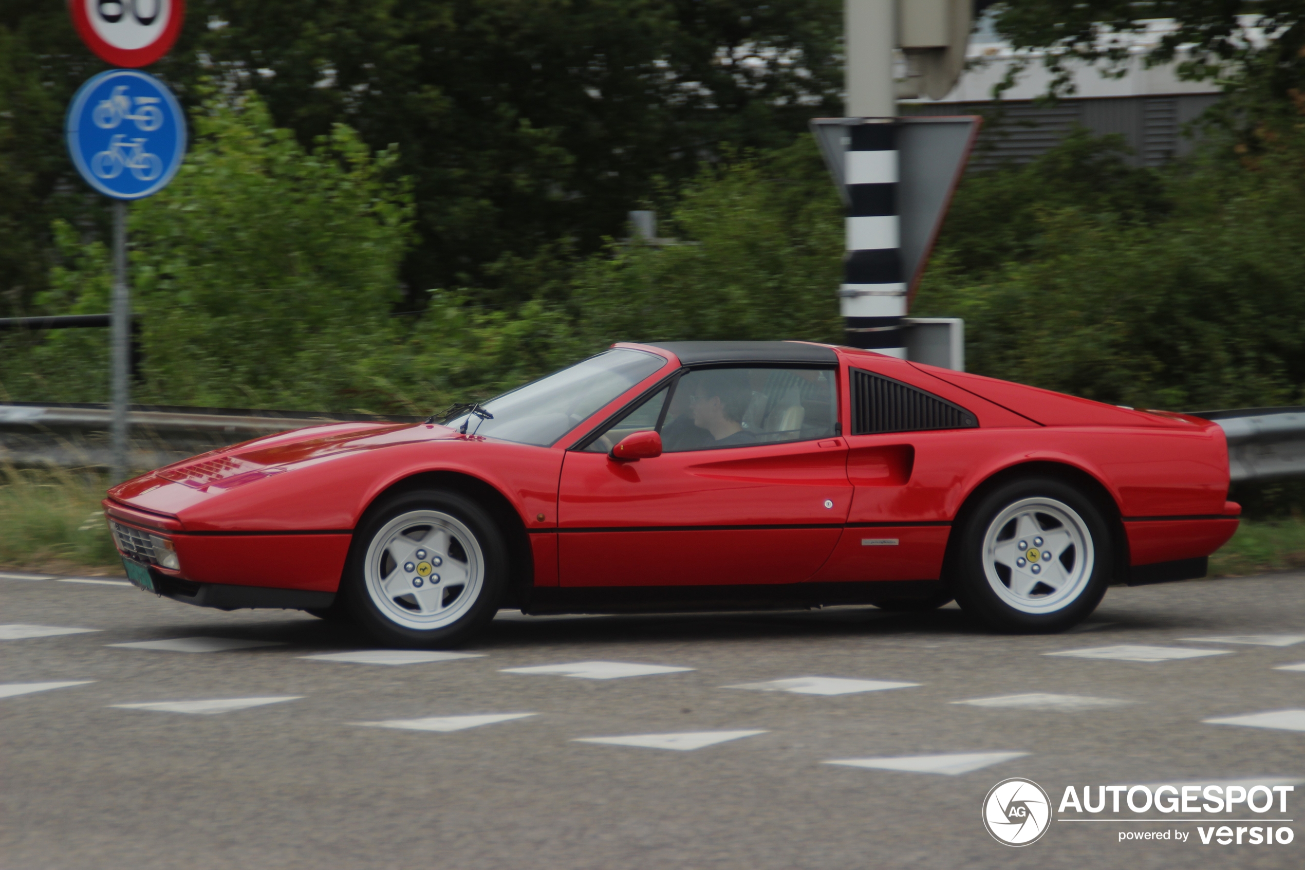 Ferrari 328 GTS