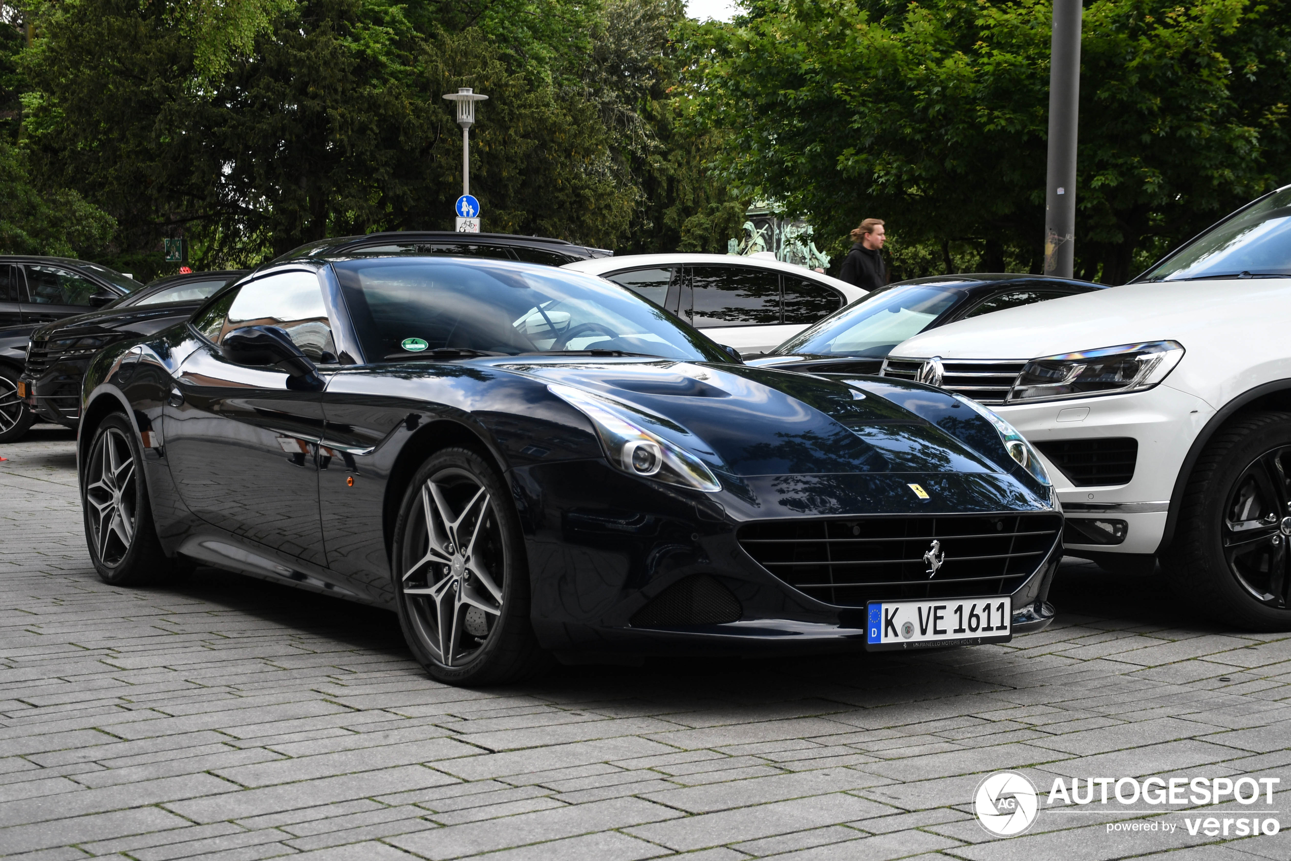 Ferrari California T