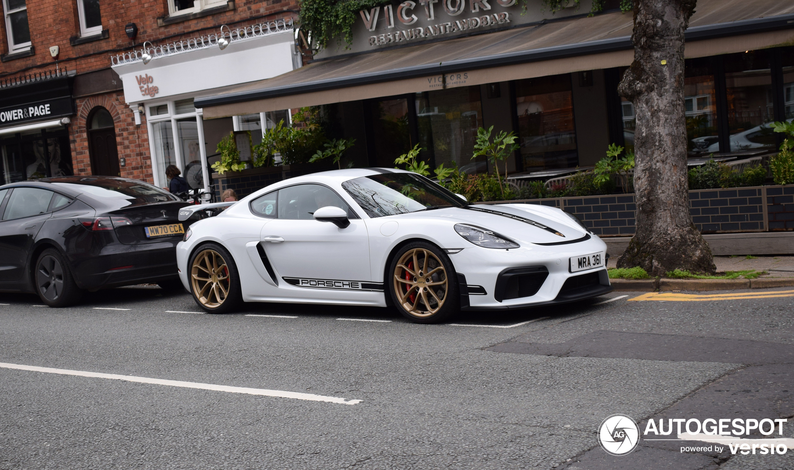 Porsche 718 Cayman GT4