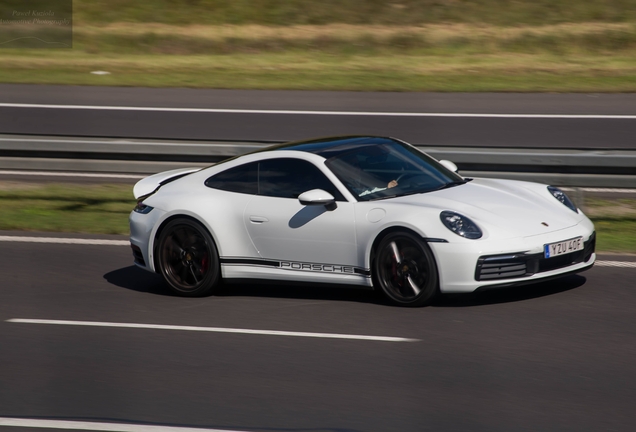 Porsche 992 Carrera S