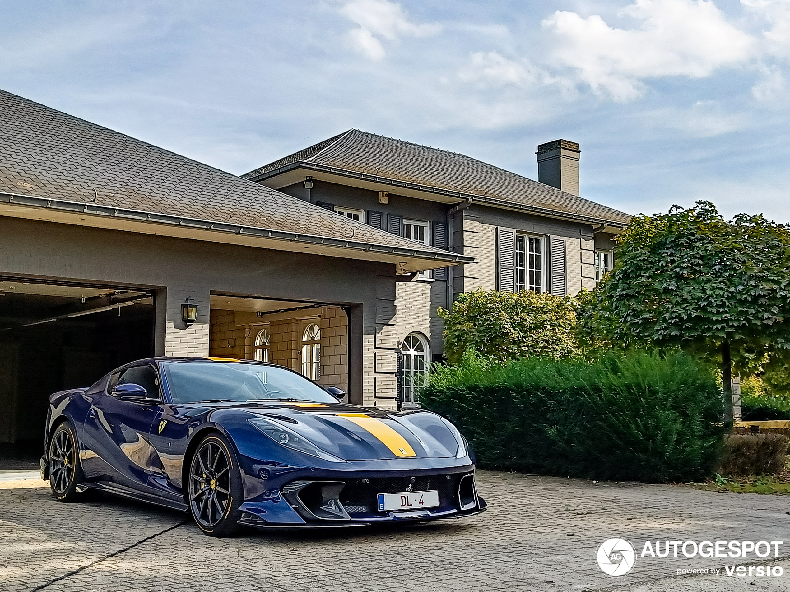 Ferrari 812 Competizione