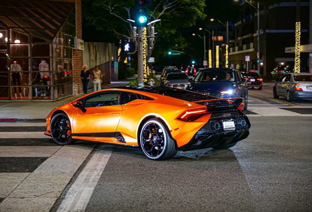 Lamborghini Huracán LP640-2 Tecnica