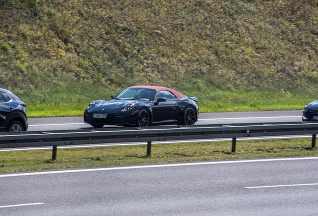 Porsche 992 Carrera S Cabriolet