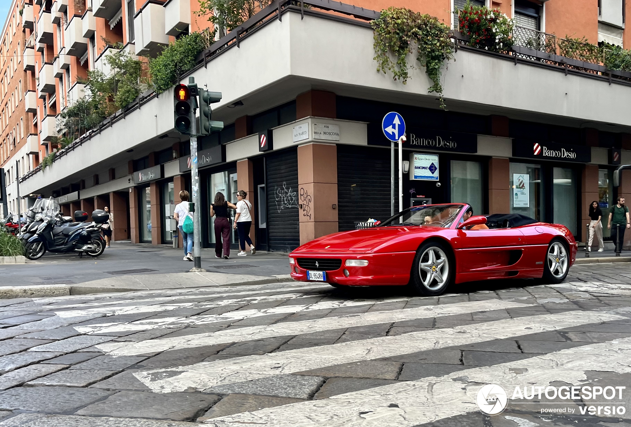 Ferrari F355 Spider