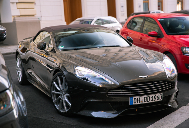 Aston Martin Vanquish Volante