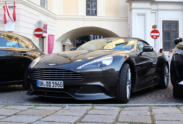 Aston Martin Vanquish Volante