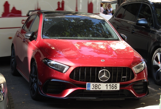 Mercedes-AMG A 45 S W177