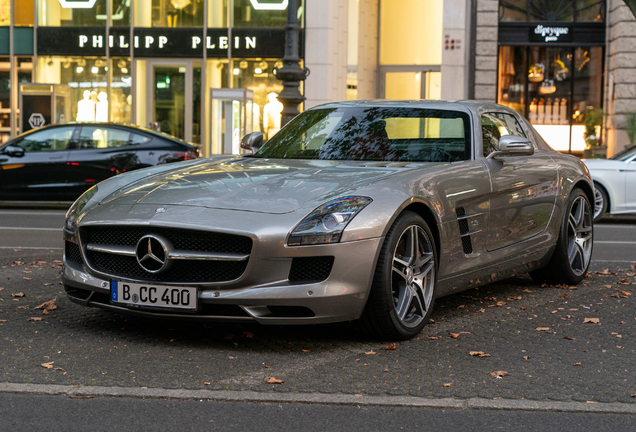 Mercedes-Benz SLS AMG