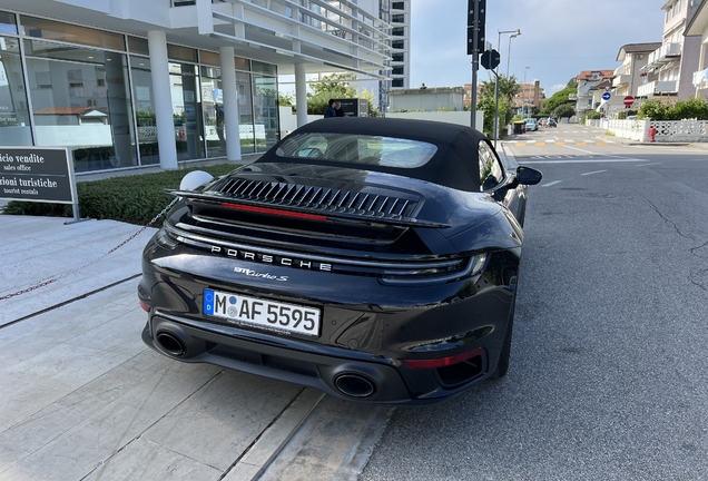 Porsche 992 Turbo S Cabriolet